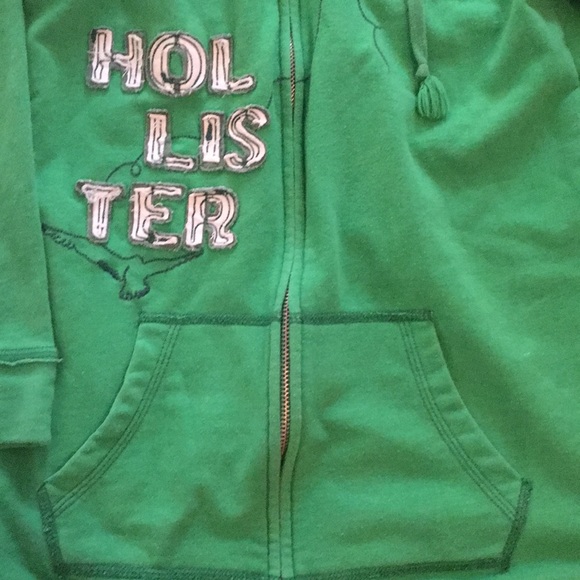 Hollister hoodie size medium - Picture 2 of 5